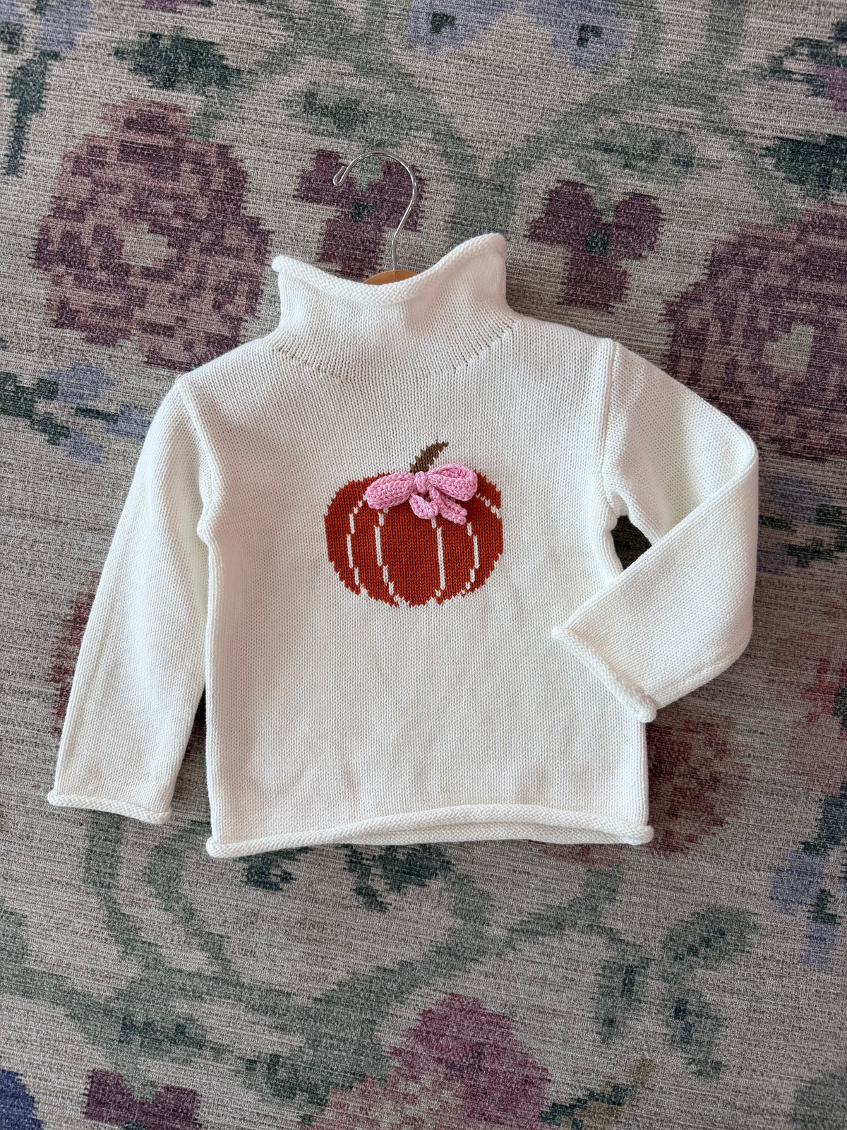 Bow Pumpkin Rollneck Sweater