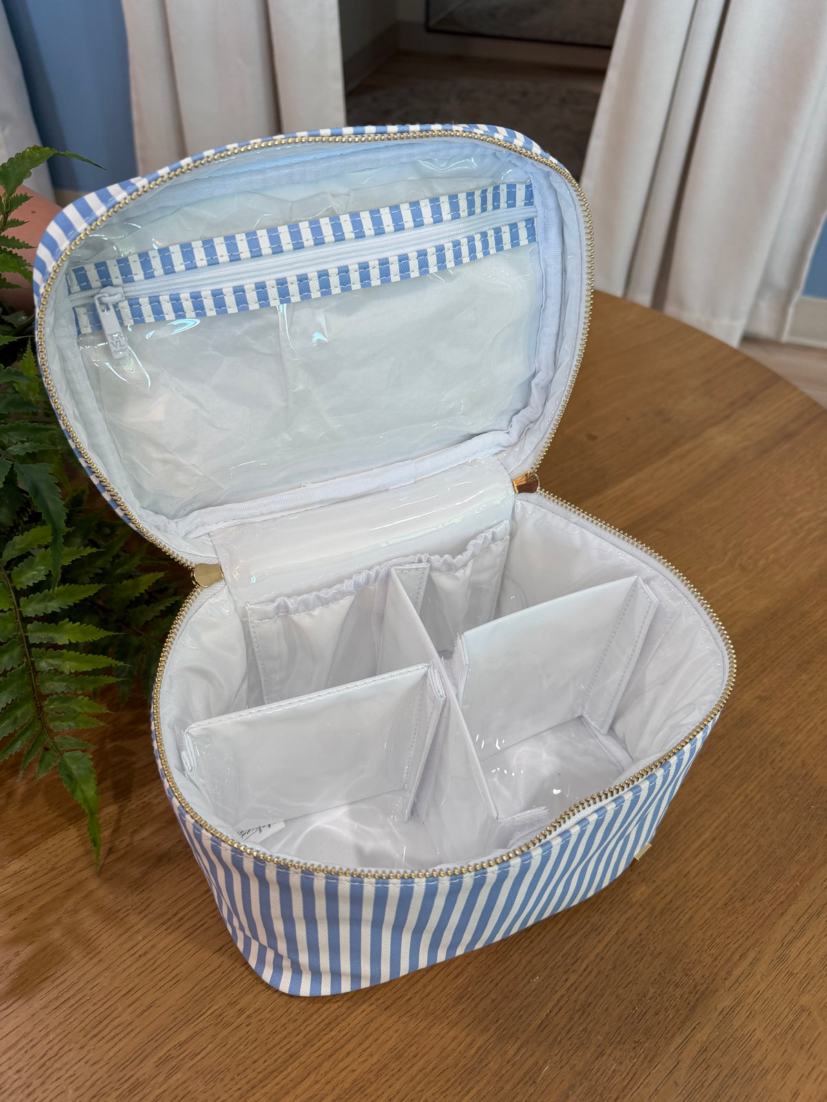 Luxe Vanity Train Case