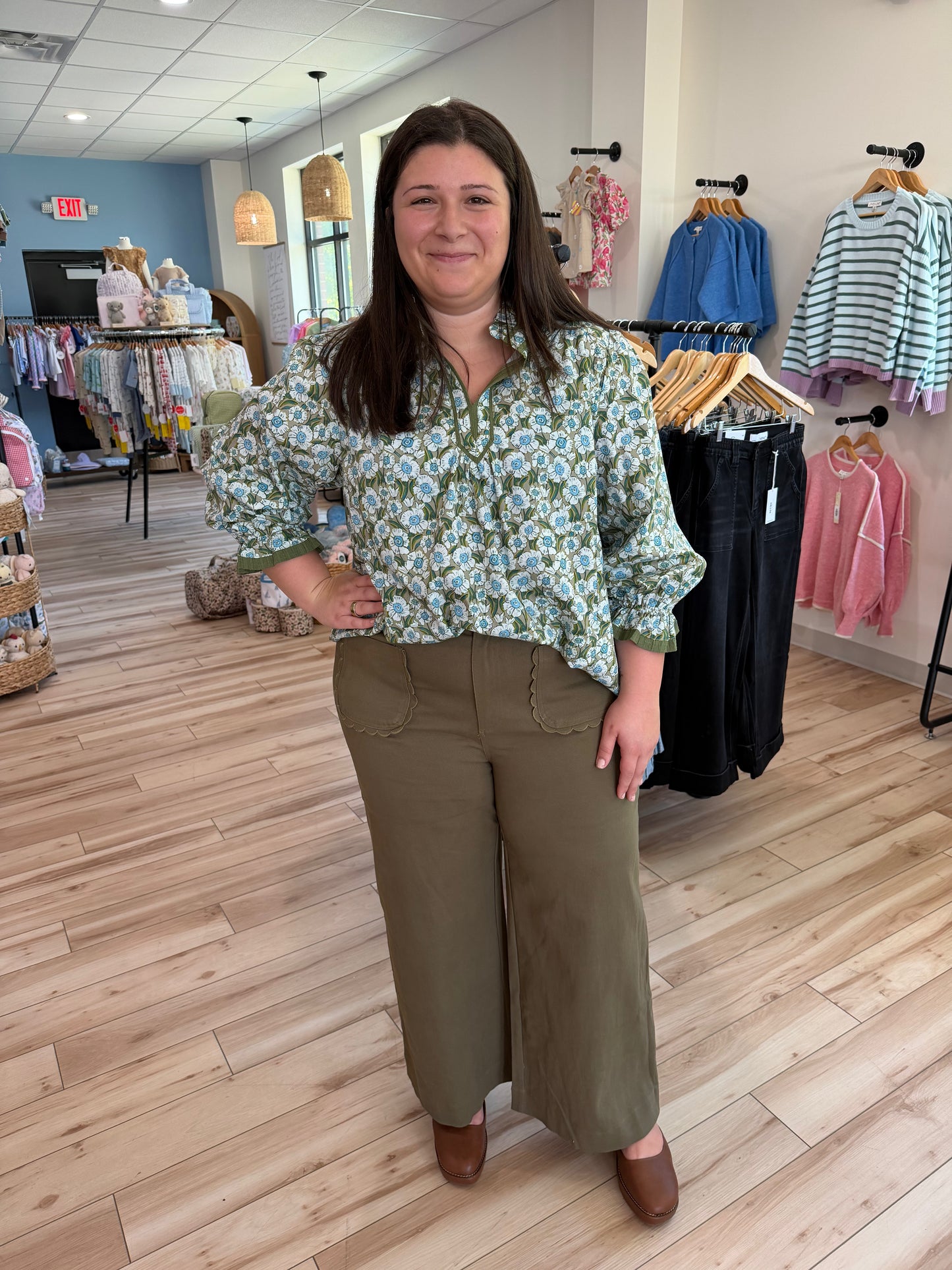 Plus Size Olive Scallop Pants